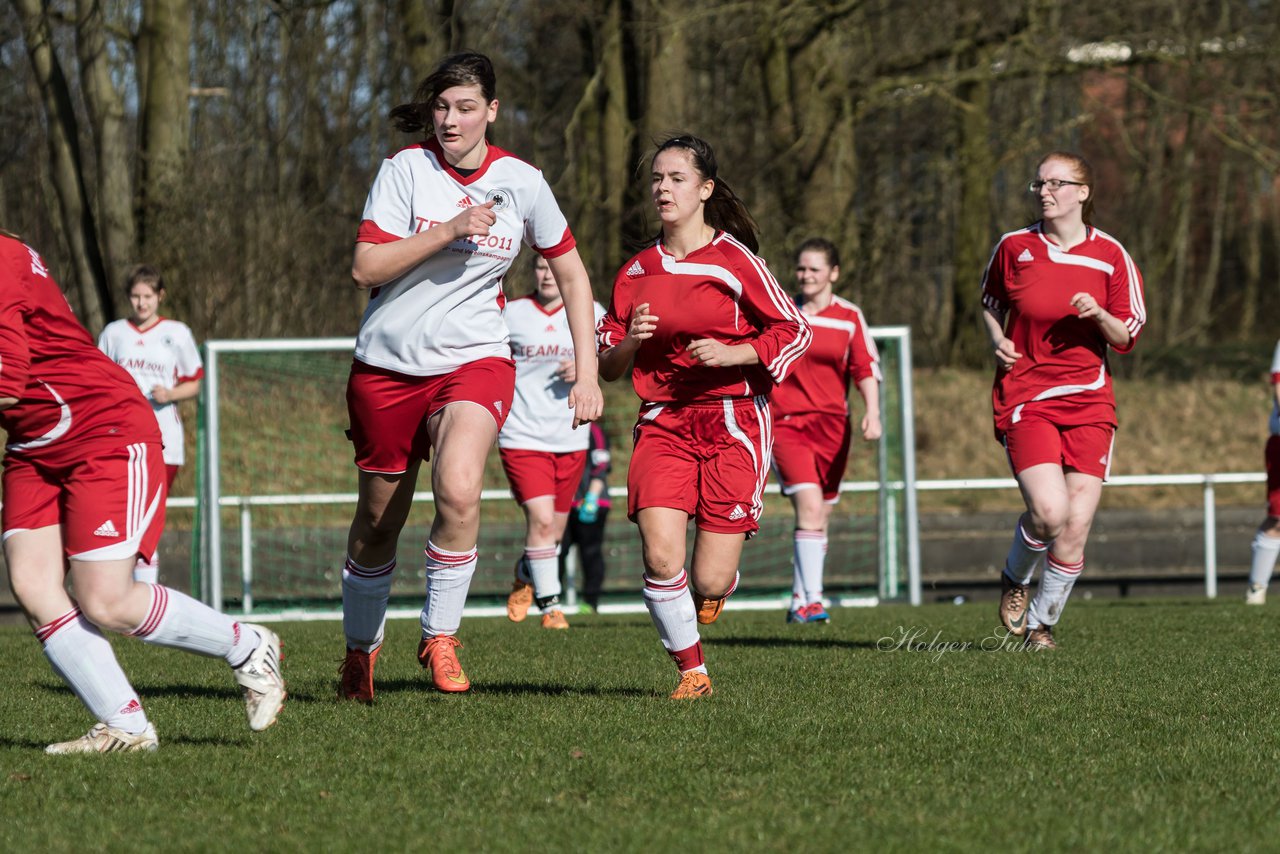 Bild 354 - Frauen SV Boostedt - Tralauer SV : Ergebnis: 12:0